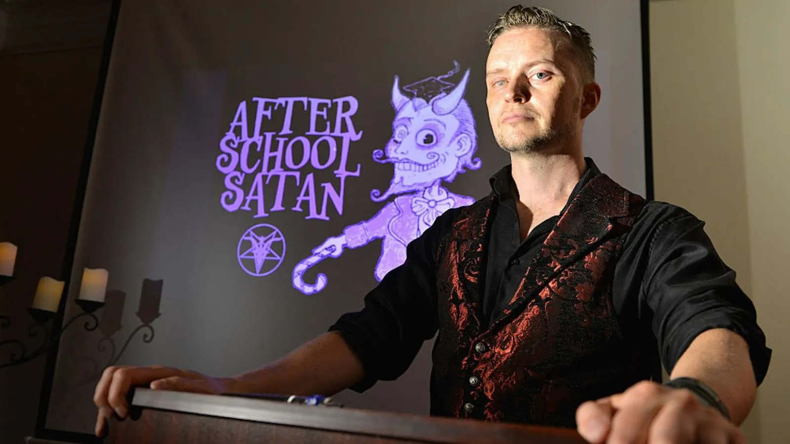 Clube Satânico quer dar aulas em uma escola infantil de Connecticut, nos EUA. Decisões judiciais beneficiam os satanistas